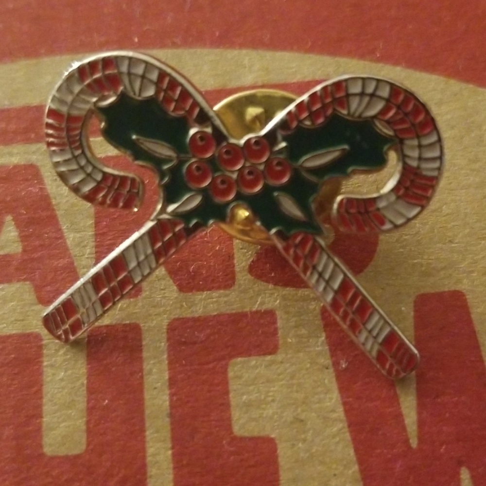 Christmas pin
